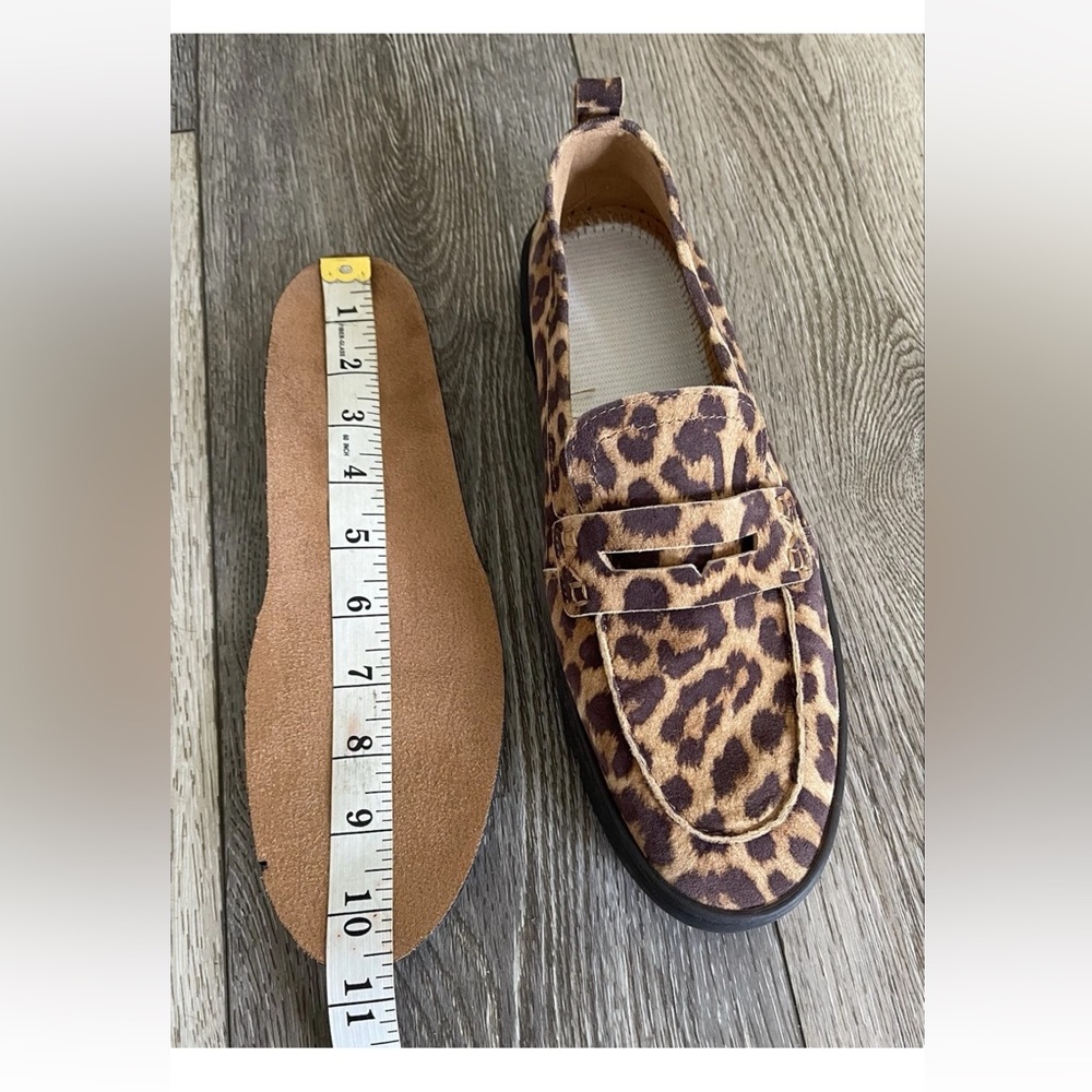 Sold!NWOB Vionic Uptown Tan Leather Suede Leopard Print 360 Flex Loafers Size 10 - Picture 10 of 12